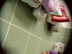 in public pool showers 252